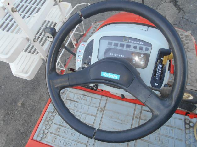 クボタ 中古 田植機 6条