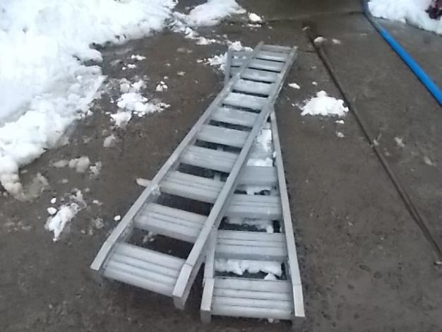 中古　アルミブリッジ