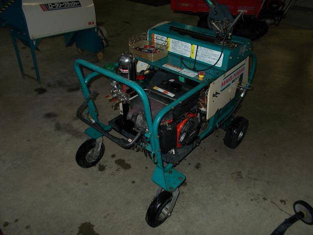 丸山　中古　自走ラジコン動噴