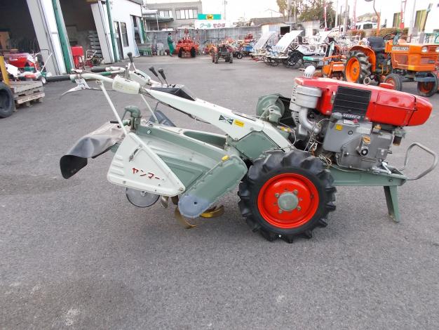 ディーゼル耕運機