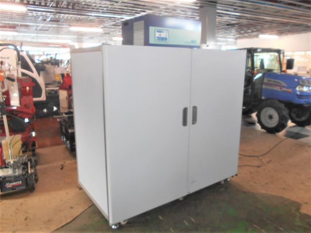 金子農機　中古　保冷庫　42袋　100V