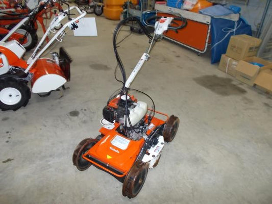 クボタ　中古　自走式草刈機