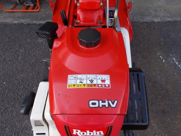 ロビン 中古 耕耘機