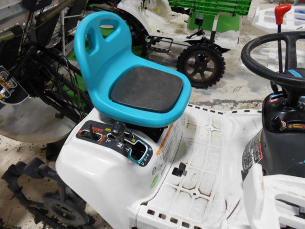 クボタ　4条田植機