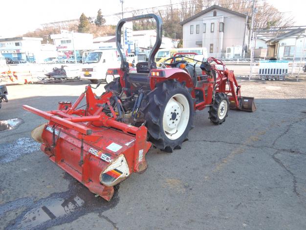 ヤンマー 中古 トラクター 24馬力 フロントローダー – 農キング