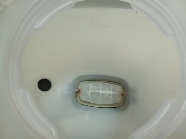 三菱　背負動力散布機