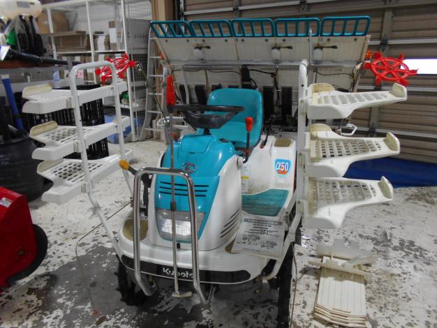 クボタ　5条田植機