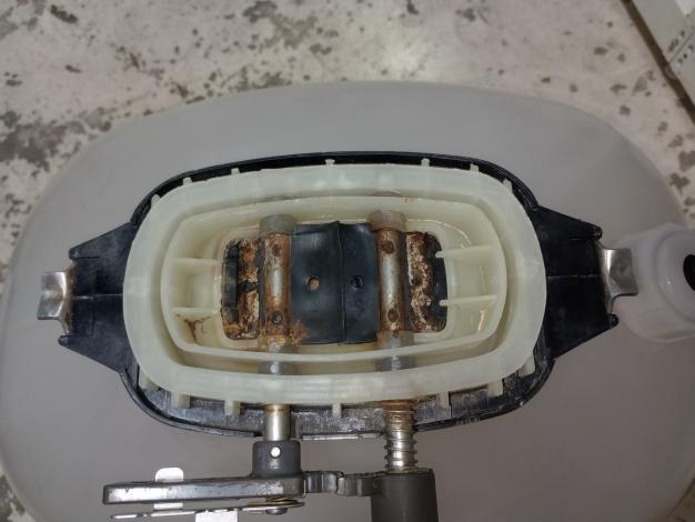 三菱　背負動力散布機