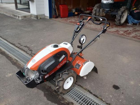 クボタ　中古耕耘機