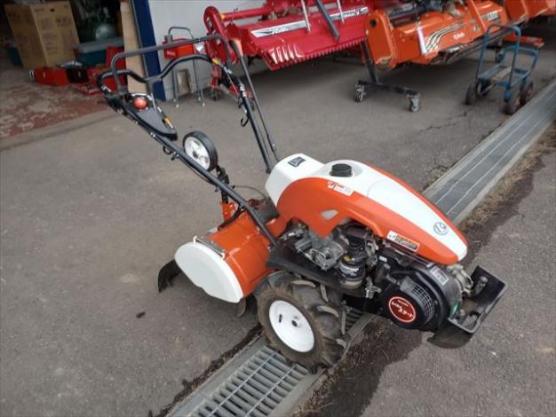 クボタ　中古耕耘機