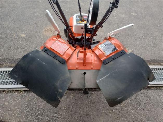 クボタ　中古耕耘機