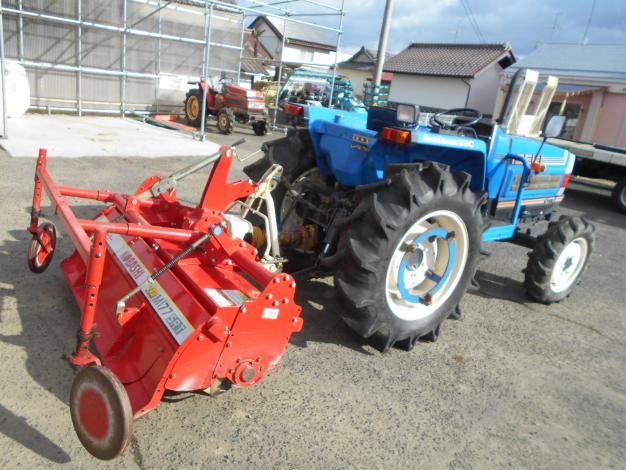 中古 トラクター 32馬力