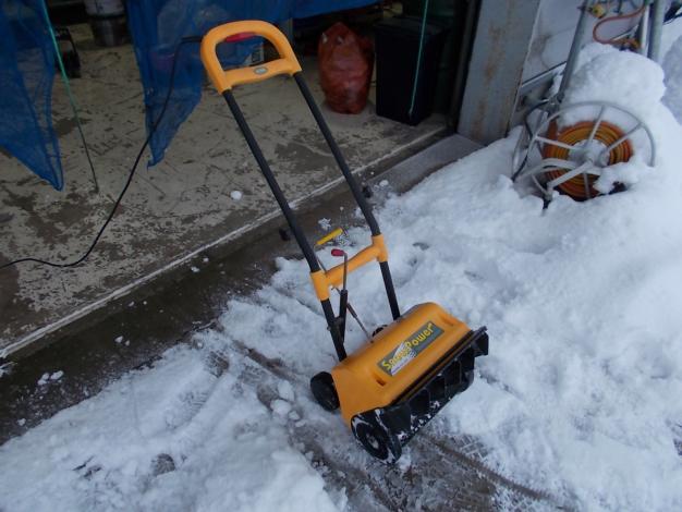 札幌市 アルファ工業 電動除雪機 雪かき スノーエレファント D-1000