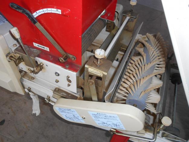 中古　スズテック　播種機