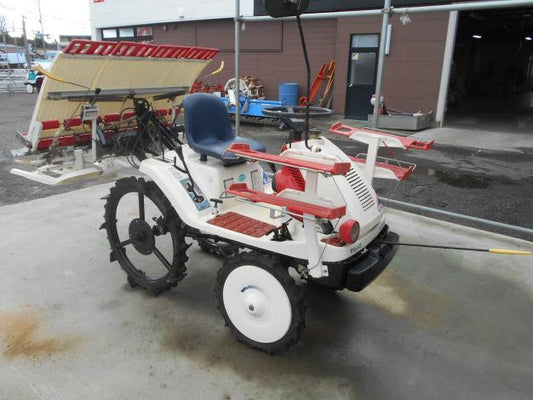 中古　ヤンマー　田植機　Pe-4　4条