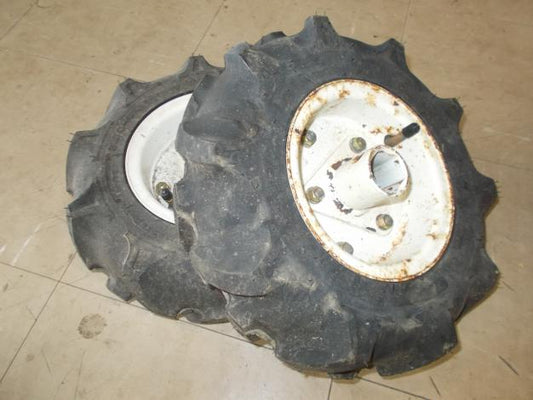 メーカー不明　中古　タイヤ