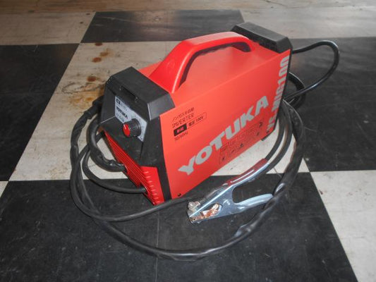 ヨツカ　中古　溶接機　100V