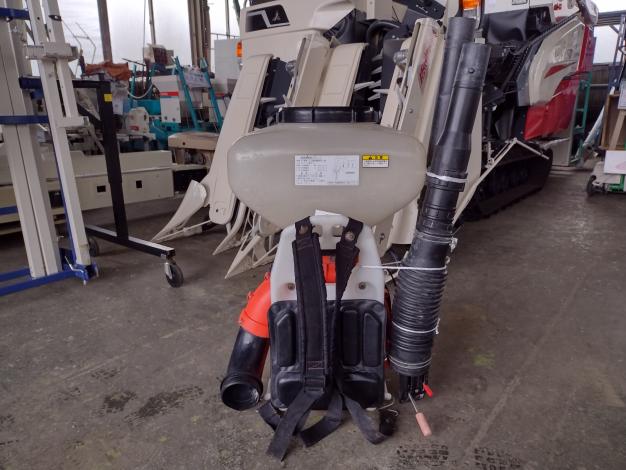 共立　中古　背負動噴