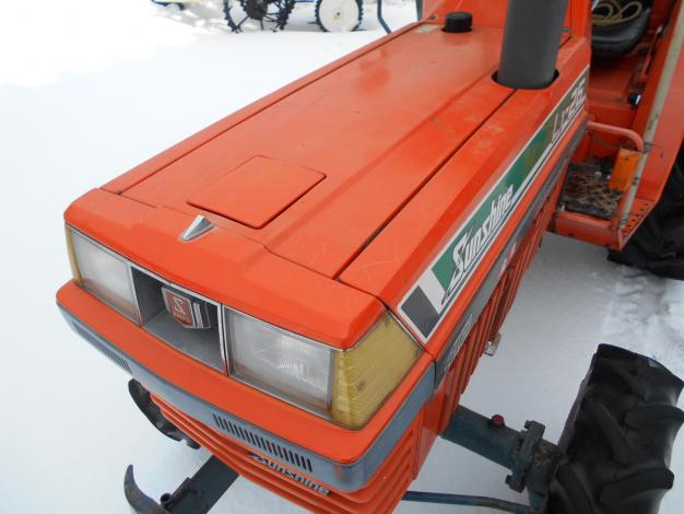 中古　クボタトラクター