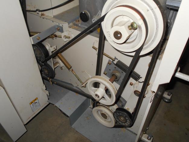 中古　イセキ3インチ籾摺機