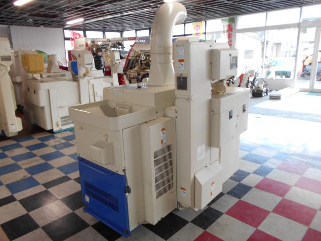 中古　サタケ　籾摺り機　4インチ