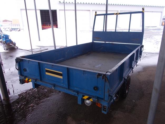 中古　トレーラー