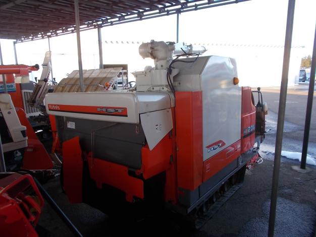 クボタ　中古　コンバイン