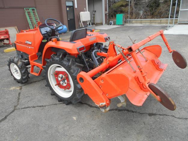 中古 クボタ トラクター