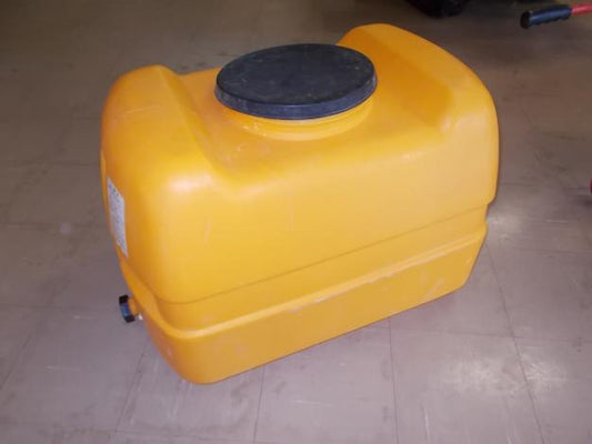 不明　中古　ローリータンク