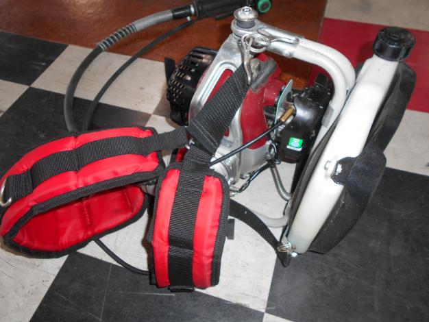 中古　ビーバー　刈払機　背負い式