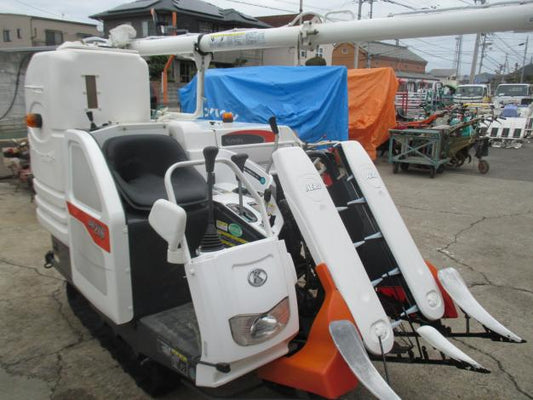 クボタ　中古　コンバイン