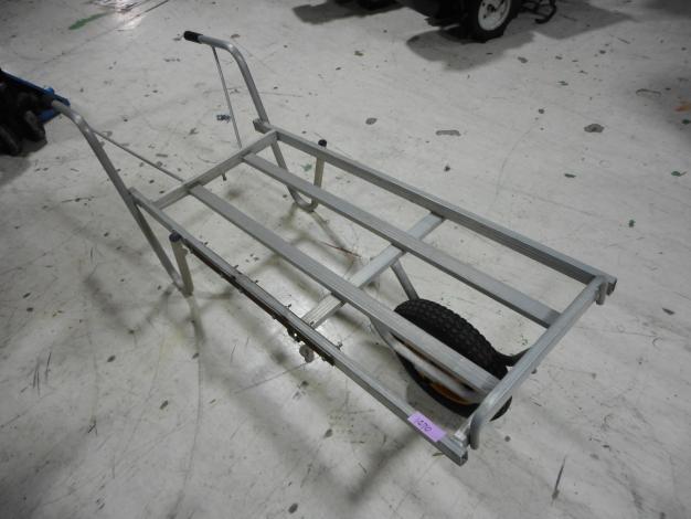 アルミ一輪車
