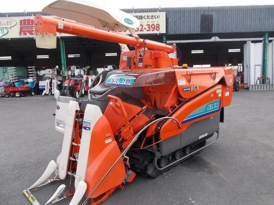 クボタコンバイン