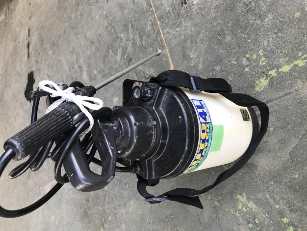 アイリスオーヤマ　中古　噴霧器