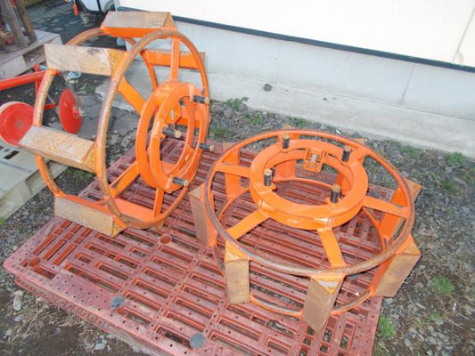 不明　中古　トラクター用カゴ車輪