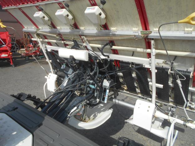 ヤンマー　中古　田植機　6条