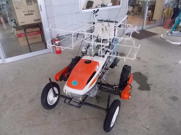 クボタ　中古　野菜移植機