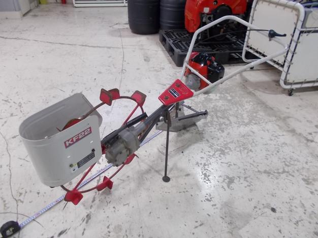 オータケ　中古　歩行溝切機