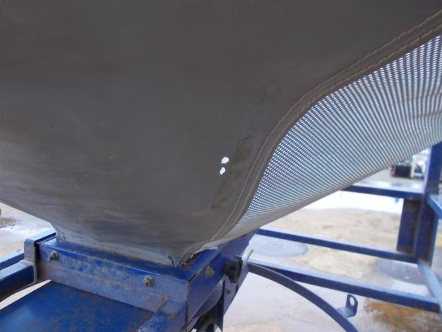 イセキ　中古　レザーコンテナ