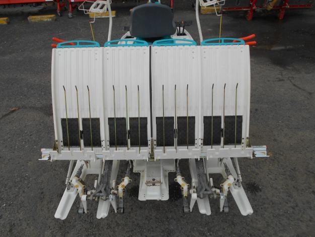 中古 乗用田植機 4条植え