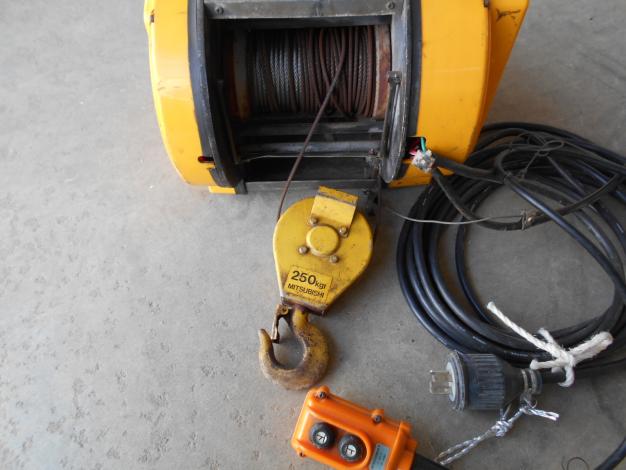 三菱中古電機ウインチ