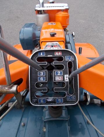 クボタ　中古　耕耘機