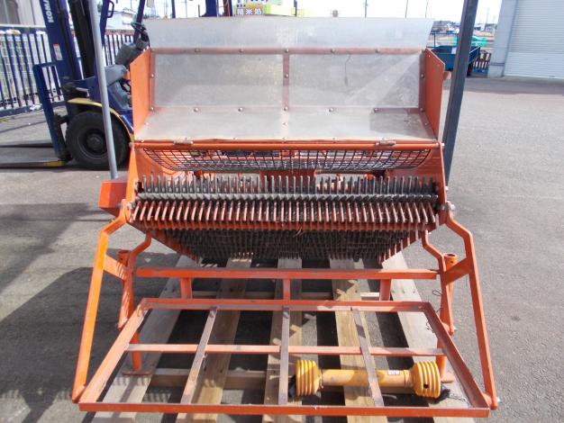 フジキ　中古　ラッキョウ堀取機