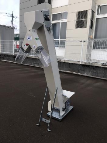 岡山農栄社　中古　小型昇降機