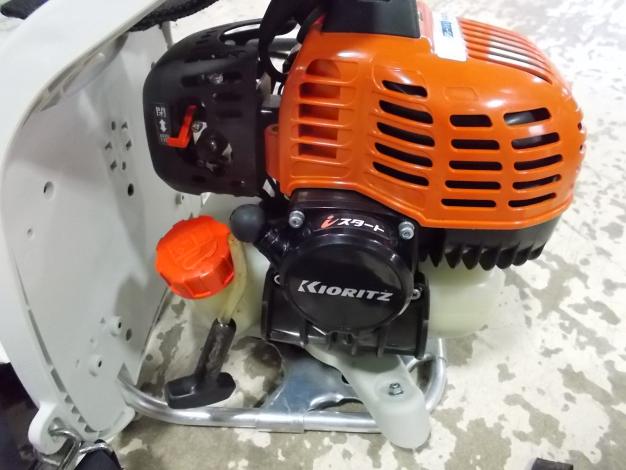 共立　中古　背負刈払機