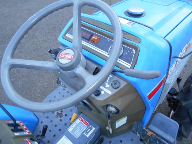 中古　イセキトラクター