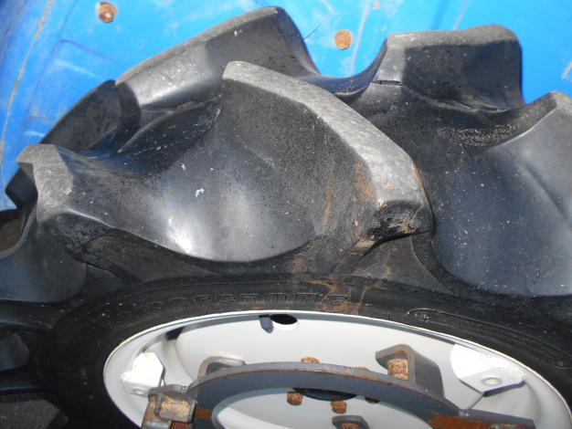 中古　イセキトラクター