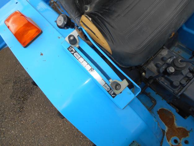 中古　三菱トラクター