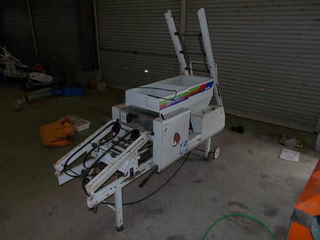 コンマ　中古　播種機