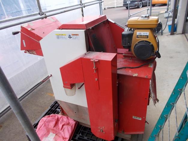 サイト—　中古　ソバ・豆脱粒機